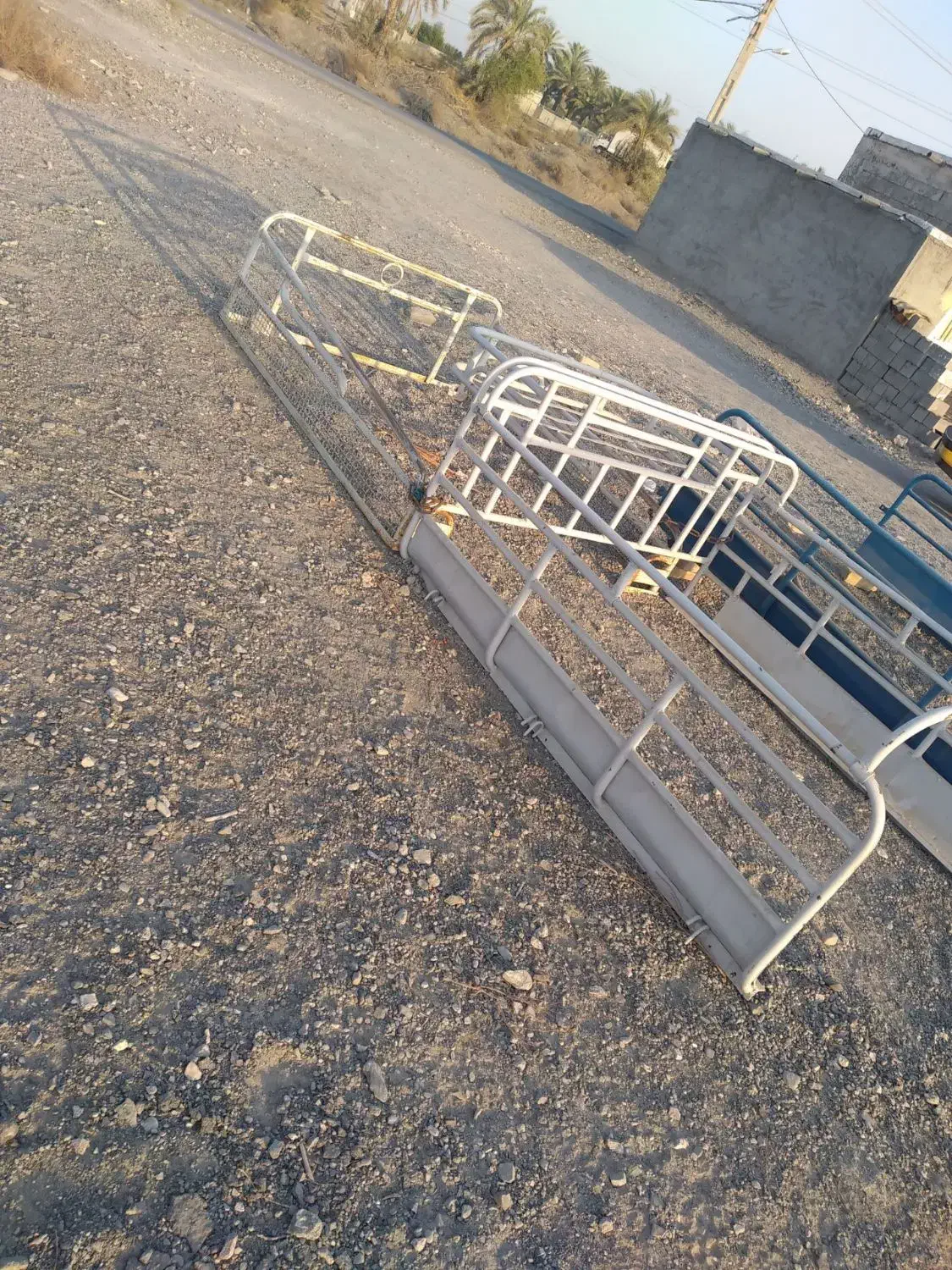 باربند نیسان|قطعات یدکی و لوازم جانبی|جغین, |دیوار