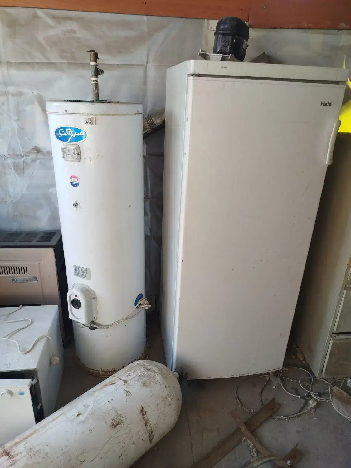 خرید و فروشنده آبگرمکن زمینی گرد استوانه خراب سالم|آبگرمکن، پکیج، شوفاژ|مشهد, توس (بلوار توس)|دیوار