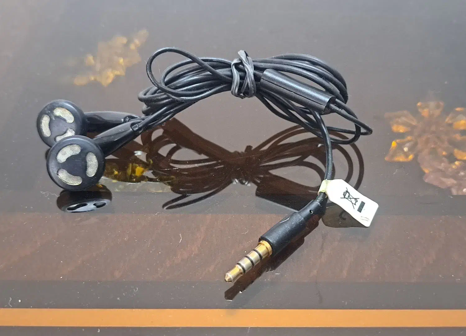 انواع هندزفری سیمی|پخش‌کننده همراه|اصفهان, فروردین|دیوار