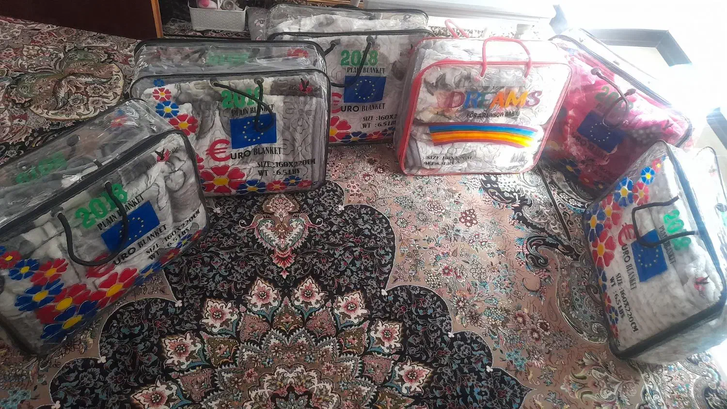پتو گلبافت گل برجسته جنس خوب نونو نو|رختخواب، بالش، پتو|مبارکه, |دیوار