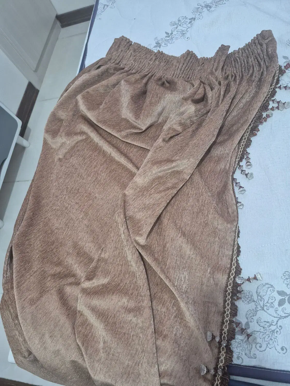 پرده حریر وکنارهای مخمل وآستری|پرده، رانر، رومیزی|شاهین‌شهر, ۹ دی|دیوار