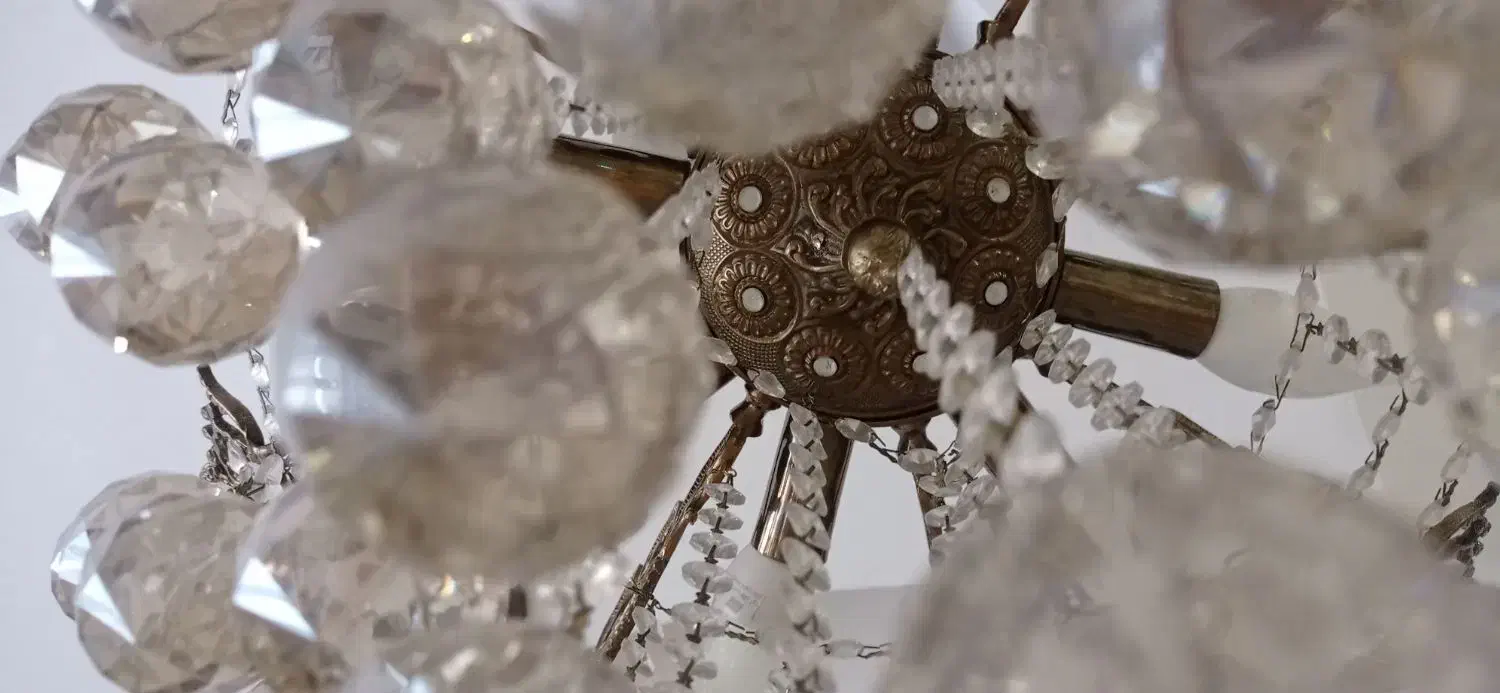 لوستر درجه یک ریخته گری برنزی هشت پره|لوستر و چراغ آویز|فردیس, فردیس|دیوار