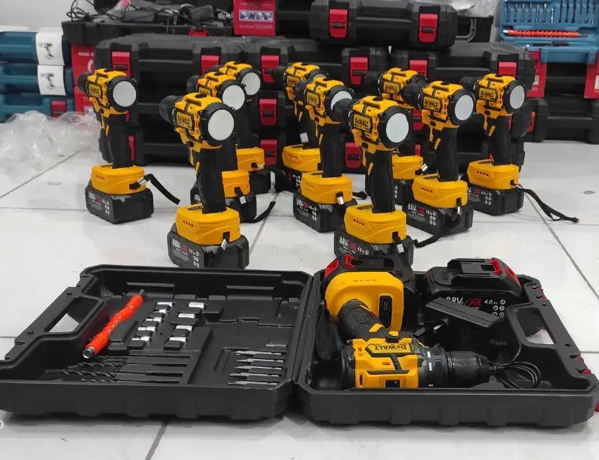 دریل شارژی ضد آب موتور براشلس بدون زغال دیوالت|ابزارآلات|اهواز, پردیس دو|دیوار