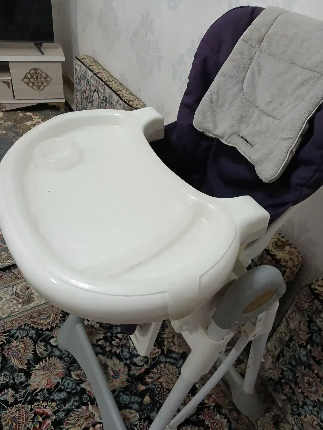 صندلی غذا بچه|تخت و صندلی بچه|سنندج, |دیوار