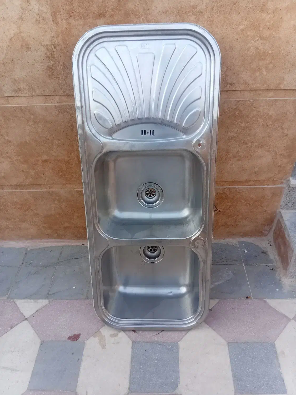 سینگ توکار درجه یک جنس عالی ومحکم بدون هیچ خرابیدی|مصالح و تجهیزات ساختمان|کازرون, |دیوار