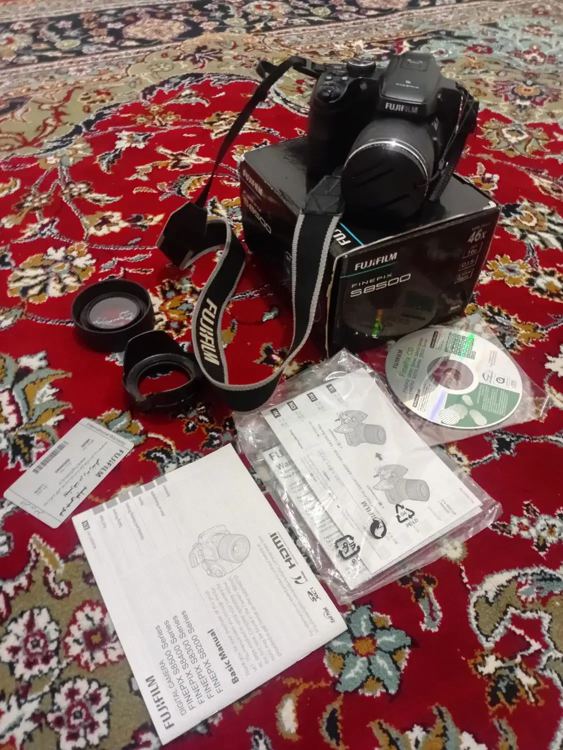 FujifilmS8500 درحدنو سوپرزوم 46 برابری FullHD60fps|دوربین عکاسی و فیلم‌برداری|تهران, فلسطین (میدان انقلاب)|دیوار