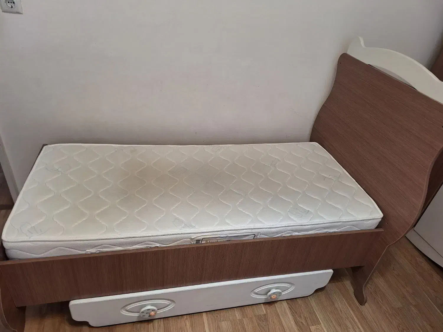 تختخواب کودک و نوجوان|تخت و سرویس خواب|قزوین, |دیوار