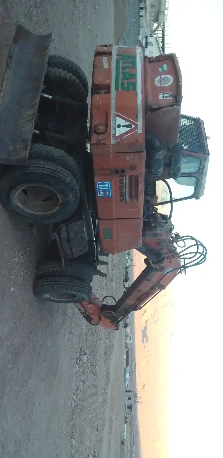 بیل اطلس ۱۳۰۲|خودرو سنگین|کرمان, |دیوار