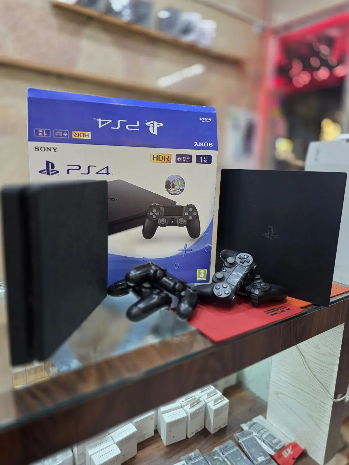 ps4 slim|کنسول، بازی ویدئویی و آنلاین|مشهد, انقلاب|دیوار