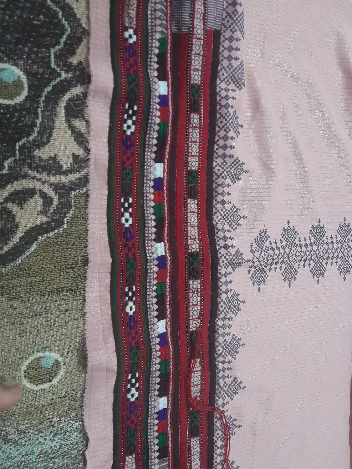 جالار|لباس|چابهار, |دیوار