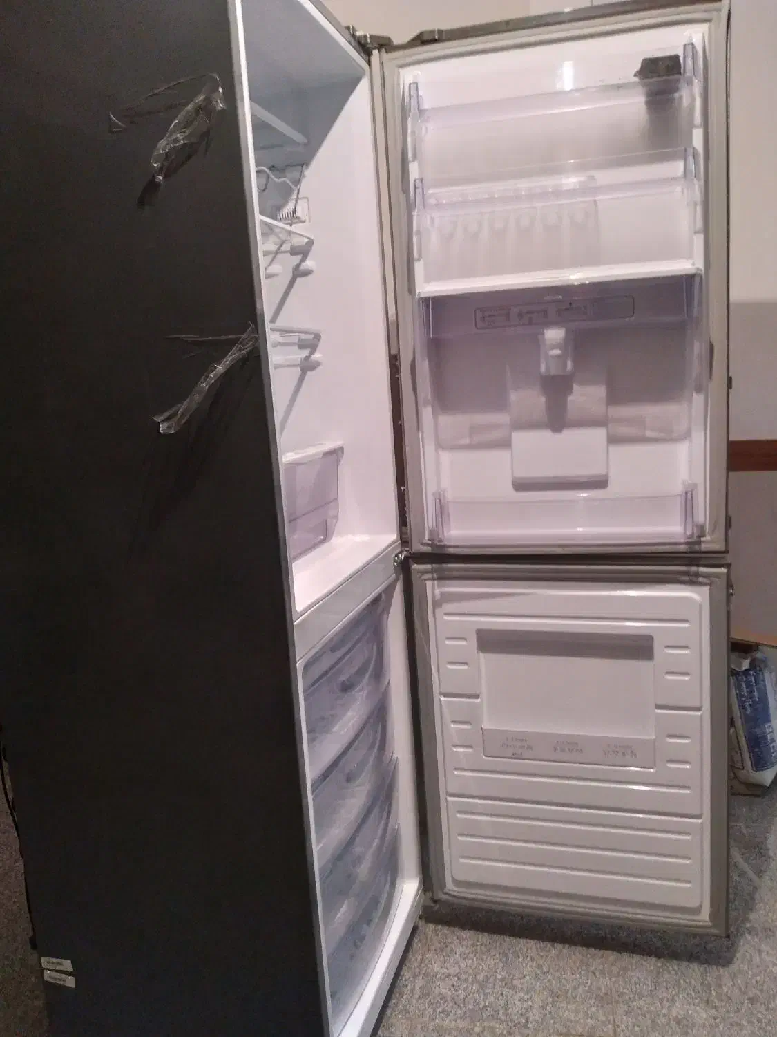 یخچال|یخچال و فریزر|تیکمه داش, |دیوار