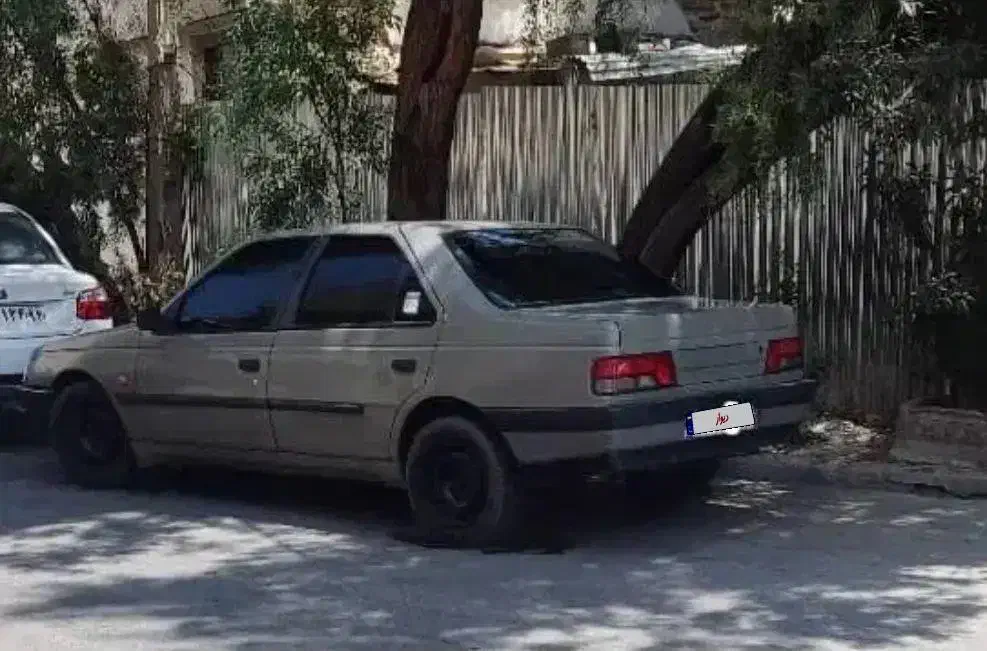 اردی مدل ۸۲|خودرو سواری و وانت|شیراز, محمدیه|دیوار