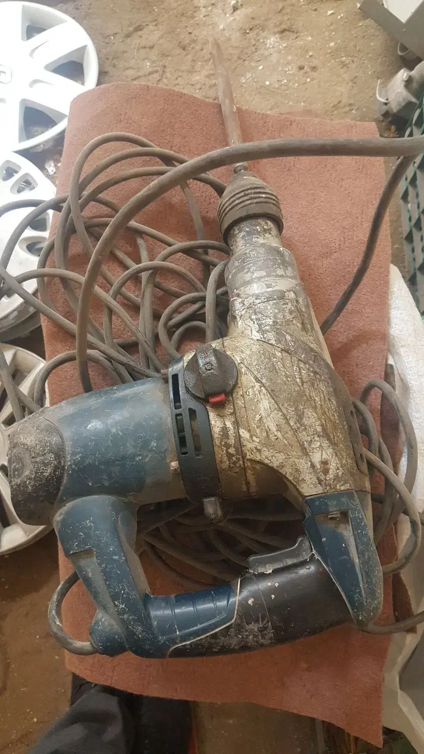 بتن کن چکشی|ابزارآلات|ارومیه, |دیوار