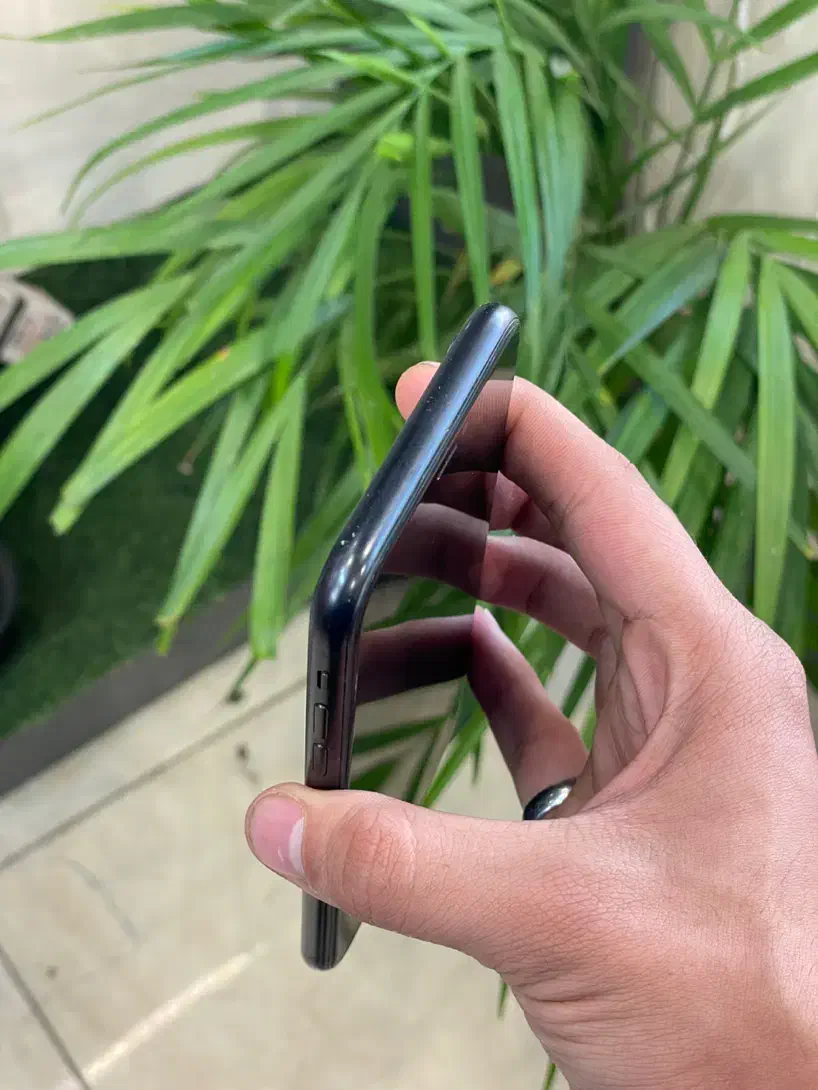 آیفون xr زبر فیمت شدید پول نیازم|موبایل|رشت, یخسازی|دیوار