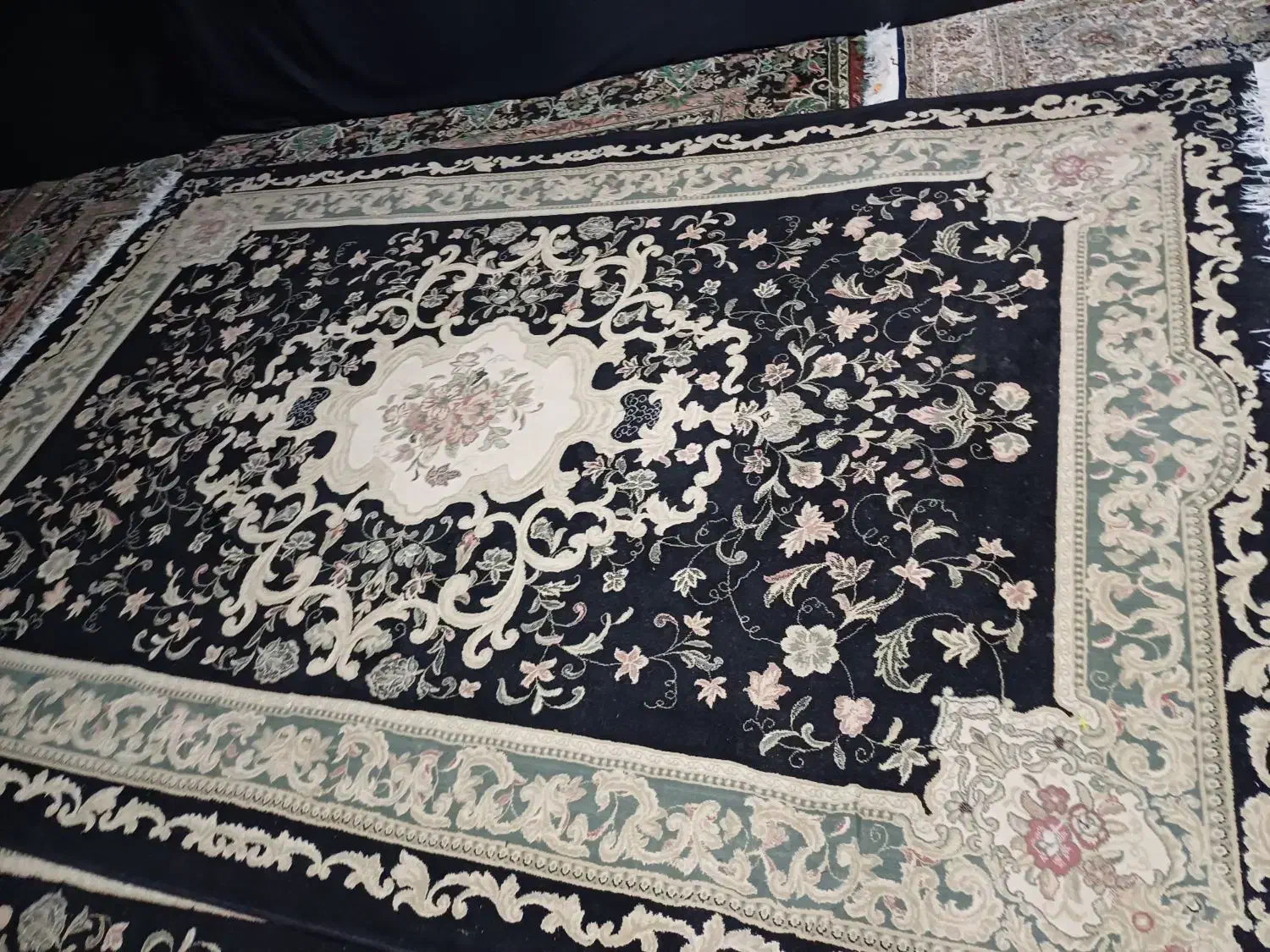 فرش  ۶ متری|فرش|کرج, بنیاد|دیوار