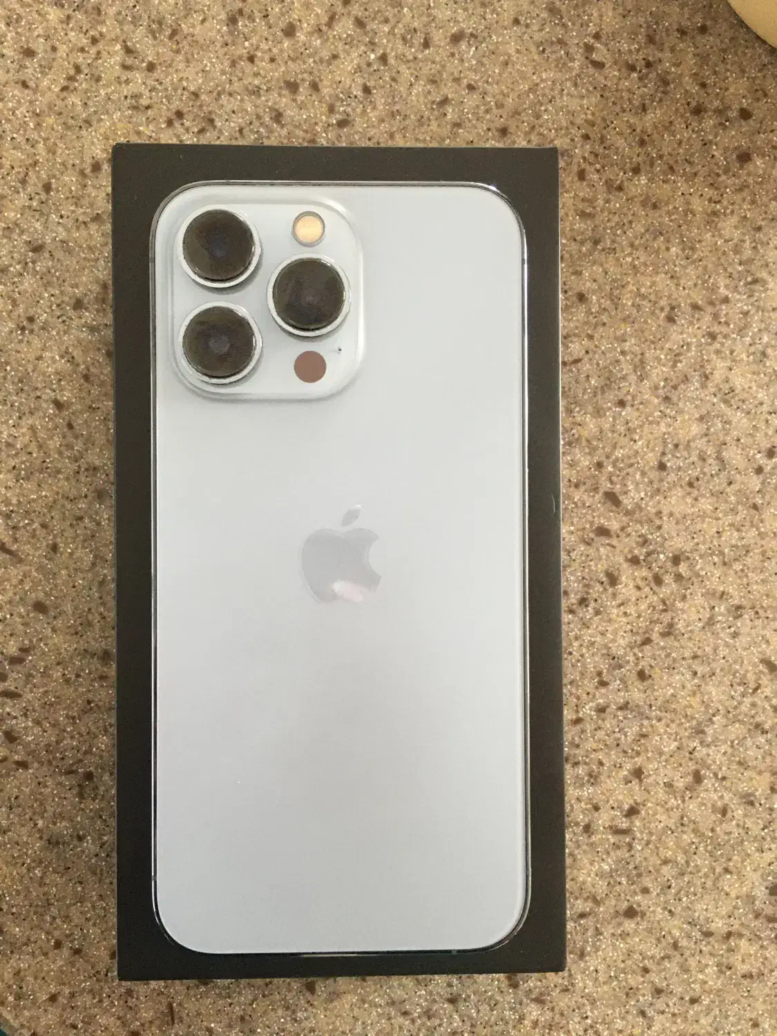 iphone 13pro|موبایل|رودسر, |دیوار