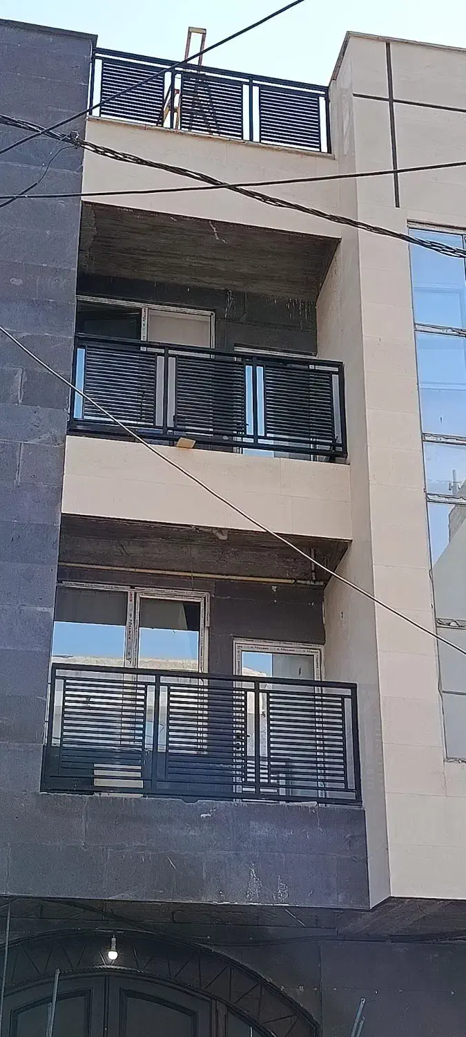 جوشکاری و نبش کشی .|خدمات پیشه و مهارت|ماکو, |دیوار