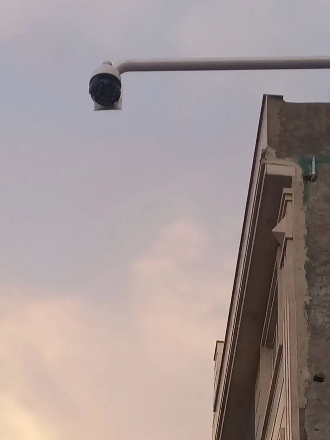 اجرا و فروش دوربین مداربسته شبکه و اچ دی داهوا|دوربین مداربسته|ماهدشت, |دیوار