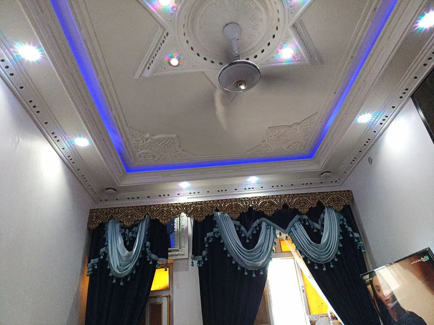 خانه ویلایی تمیزنوسازباتمام امکانات|اجارهٔ کوتاهمدت ویلا و باغ|چابهار, |دیوار