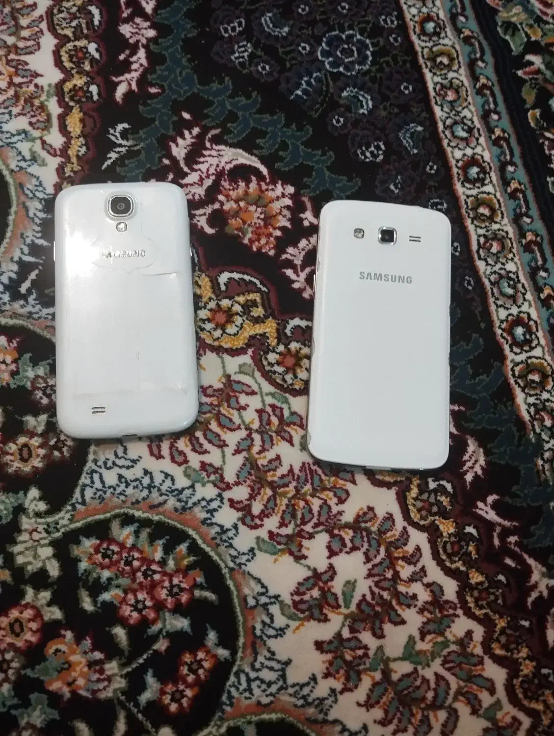 تعدادی گوشی|لوازم جانبی موبایل و تبلت|اراک, |دیوار