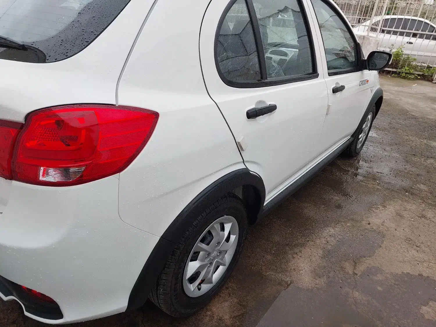 کوئیک|خودرو سواری و وانت|رشت, حافظ آباد|دیوار