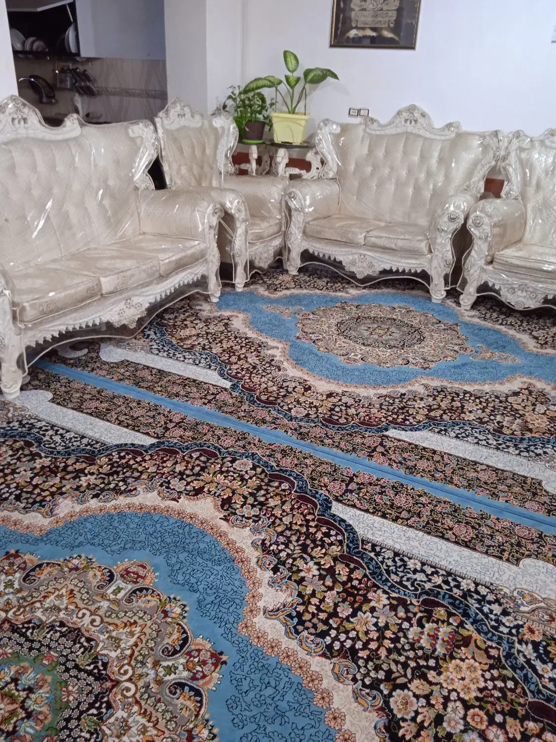 مبل ۷نفره با1عدد میز و 2تاگل میزشیشه ای|مبلمان خانگی و میز عسلی|کوه چنار, |دیوار