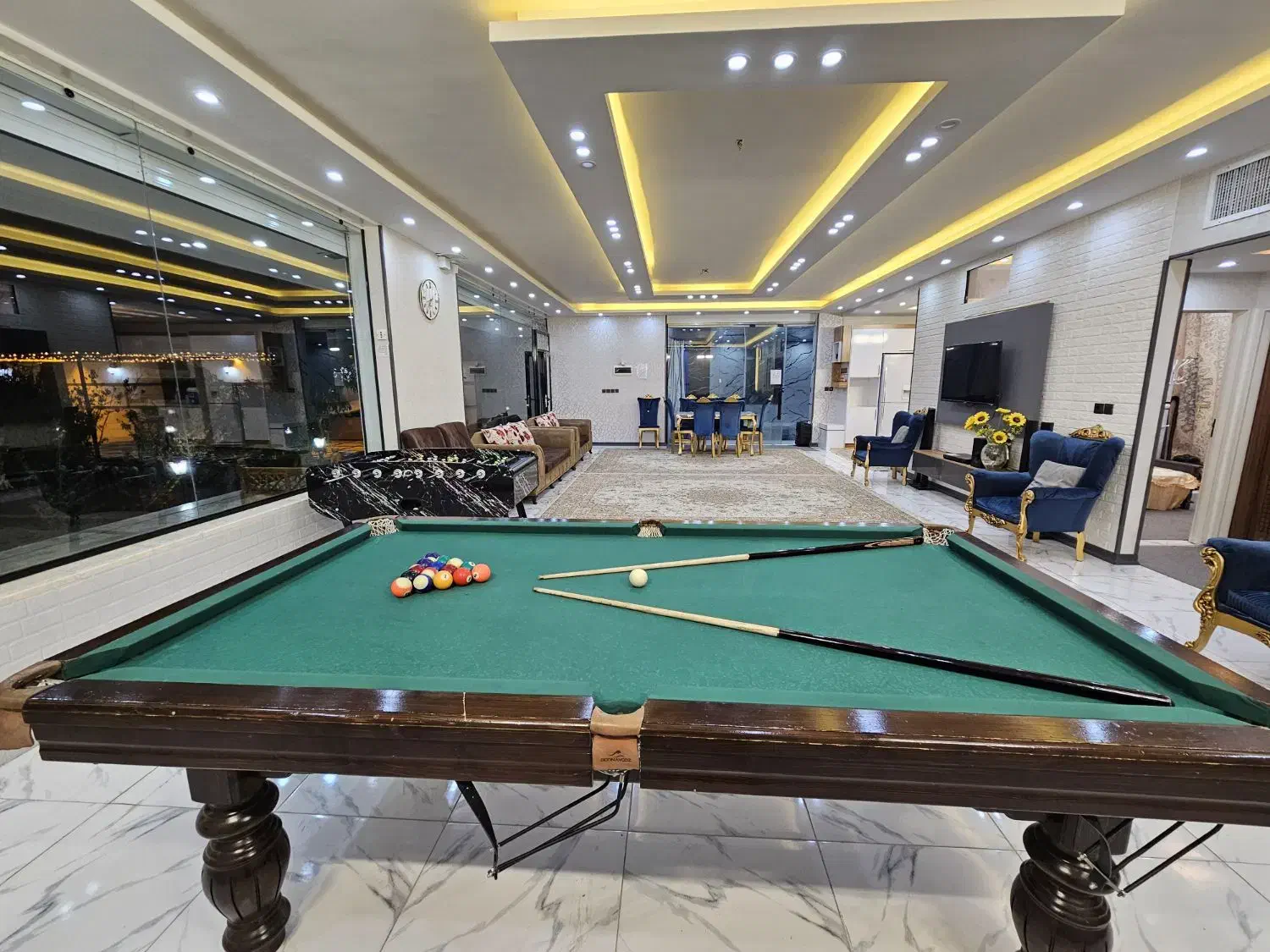 اجاره باغ ویلا جکوزی استخر آب گرم سرپوشیده بیلیارد|اجارهٔ کوتاه‌مدت ویلا و باغ|اصفهان, قهجاورستان|دیوار