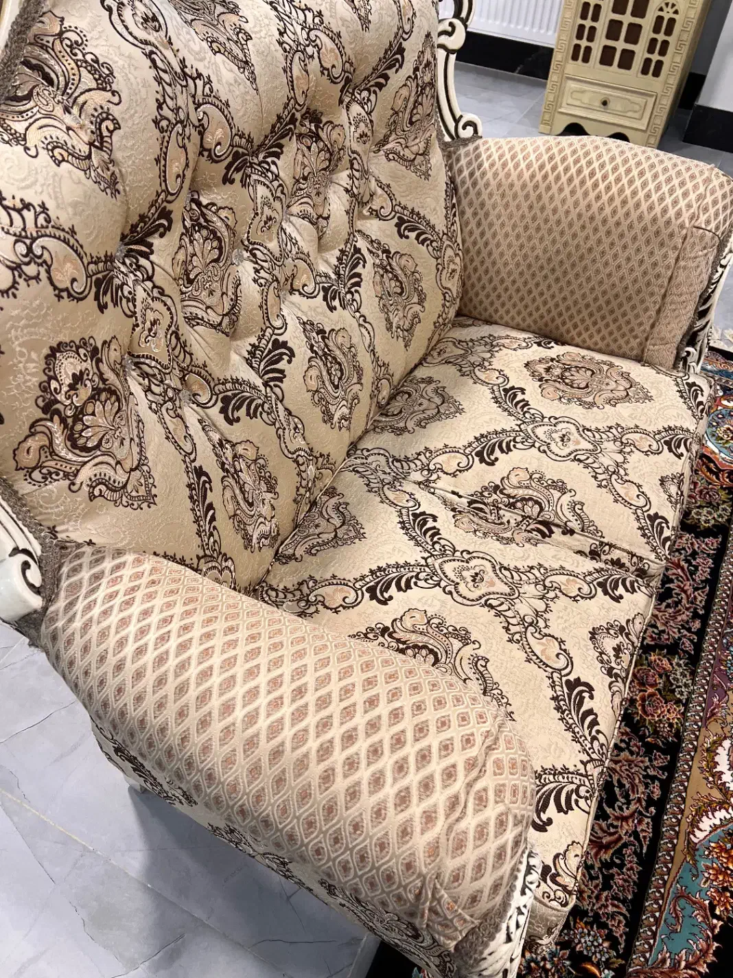 مبل سلطنتی ۷نفره|مبلمان خانگی و میز عسلی|ساری, |دیوار