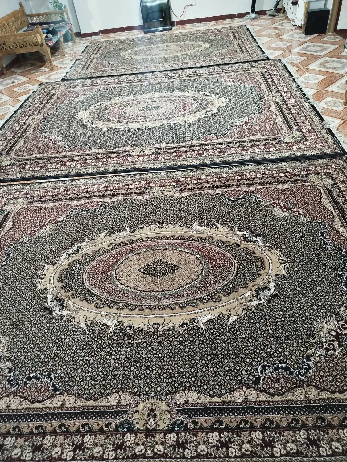 ۳تخته فرش جفت ۲تانه متری یه دانه۱۲متری|فرش|کرمانشاه, |دیوار