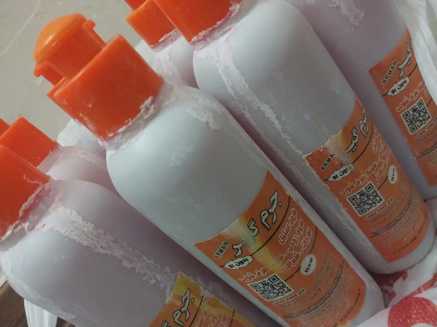 شوینده|مواد شوینده و دستمال کاغذی|فلاورجان, |دیوار