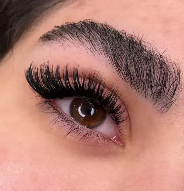 اکستنشن و کاشت مژه|خدمات آرایشگری و زیبایی|زنجان, |دیوار