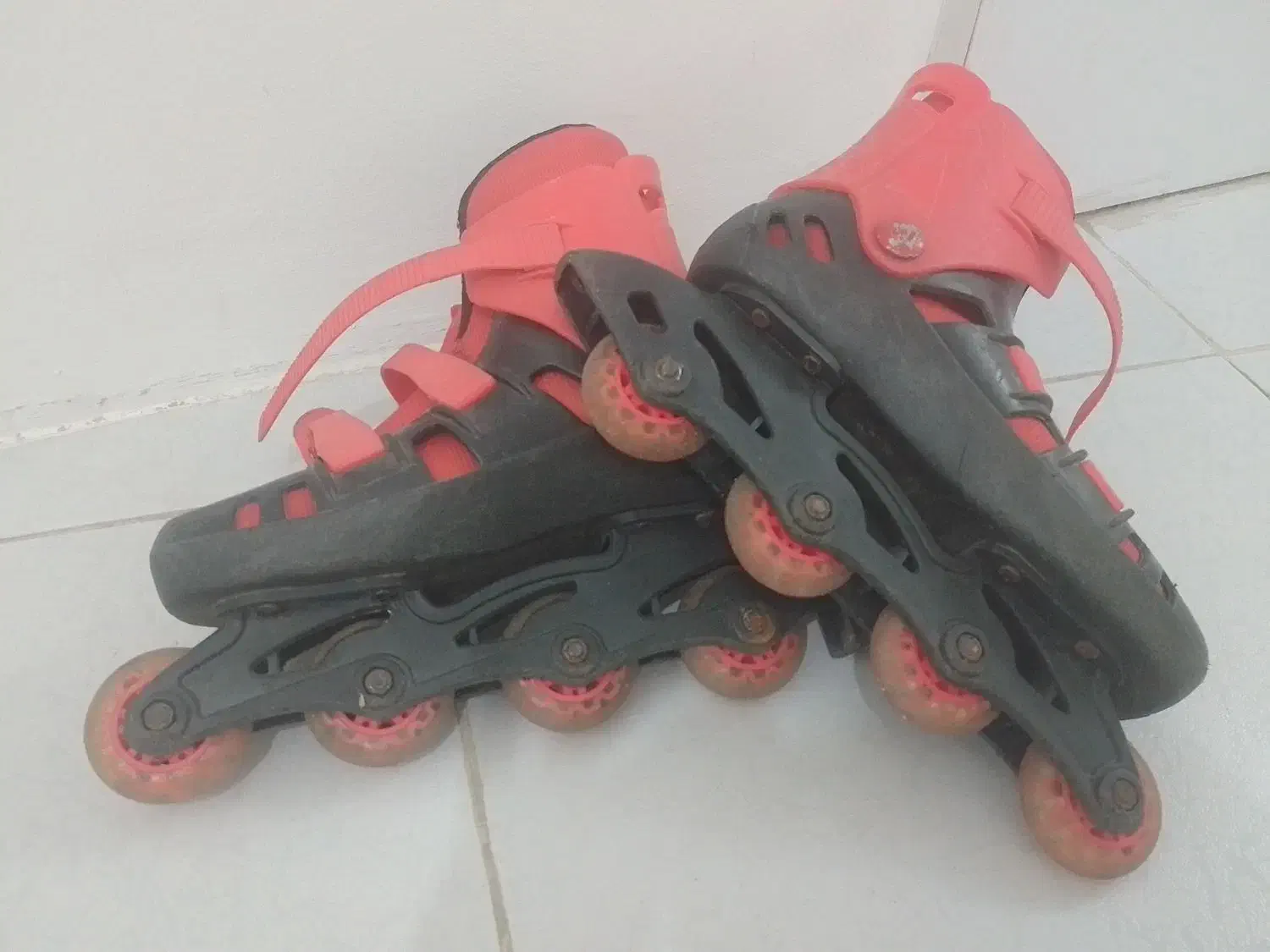 اسکیت بادوام|دوچرخه، اسکیت، اسکوتر|مشهد, حجاب (شهرک غرب)|دیوار