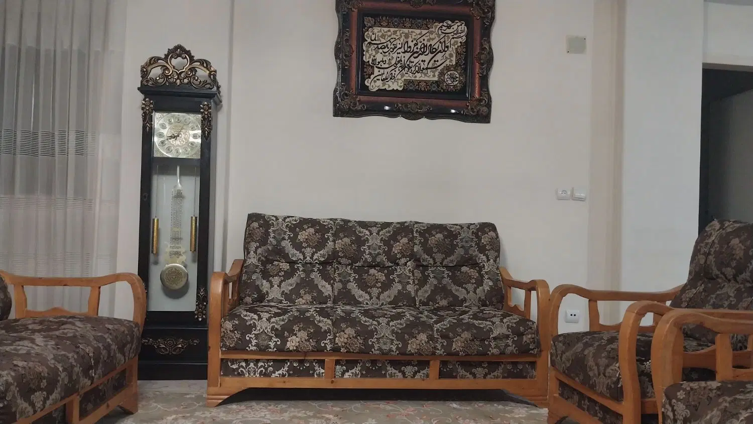 مبل راحتی|مبلمان خانگی و میز عسلی|تهران, قصر فیروزه ۱|دیوار