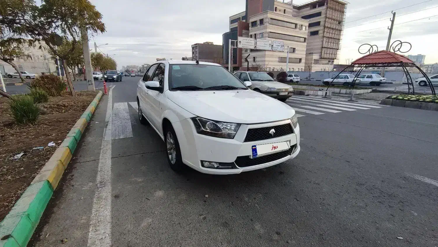 دنا معمولی تیپ دو|خودرو سواری و وانت|پرند, فاز ۵|دیوار