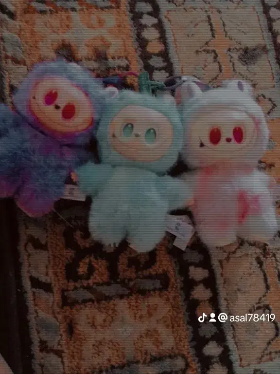 سه عدد لبوبو|اسباببازی|دوگنبدان, |دیوار