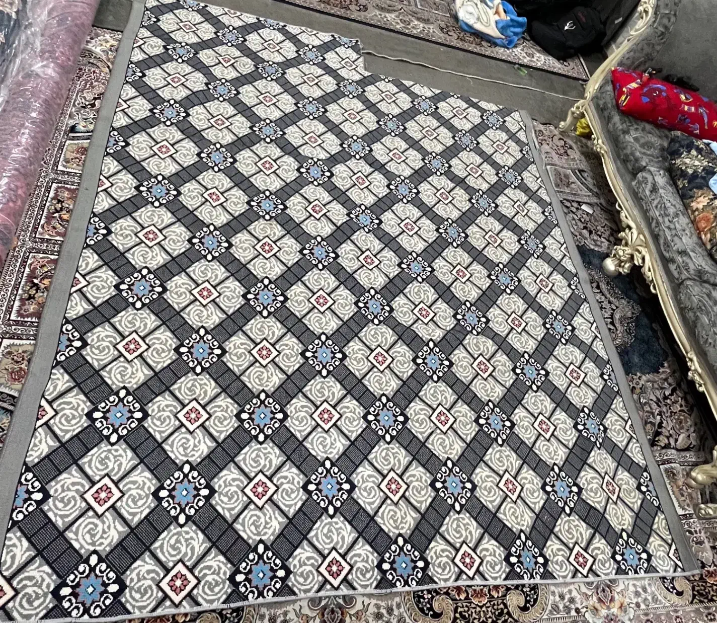 گیلیم|گلیم، جاجیم، گبه|نسیم‌شهر, |دیوار