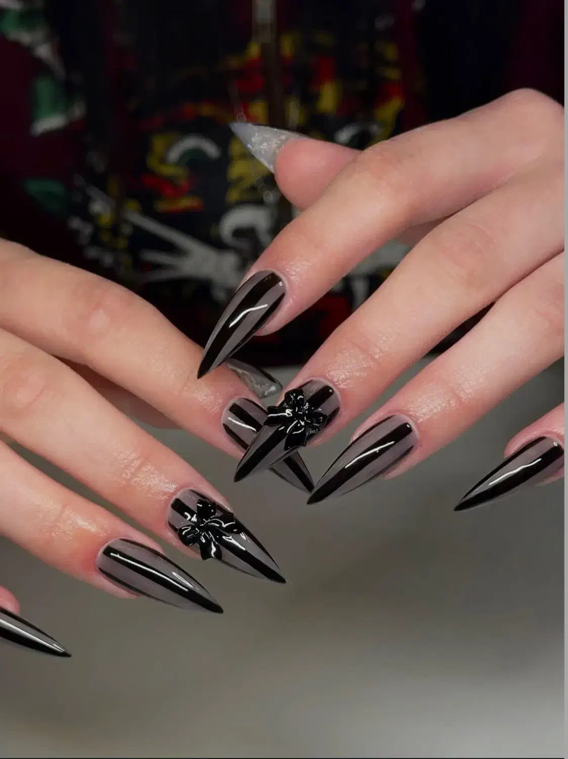 کاشتناخنپیرسینگبافت|خدمات آرایشگری و زیبایی|خرمآباد, |دیوار