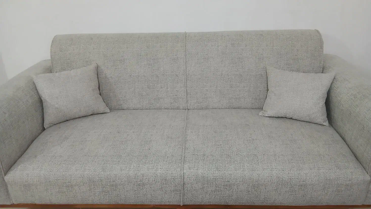 مبل راحتی هشت نفره 27میلیون تومان|مبلمان خانگی و میز عسلی|شاهینشهر, برخوار غرب|دیوار