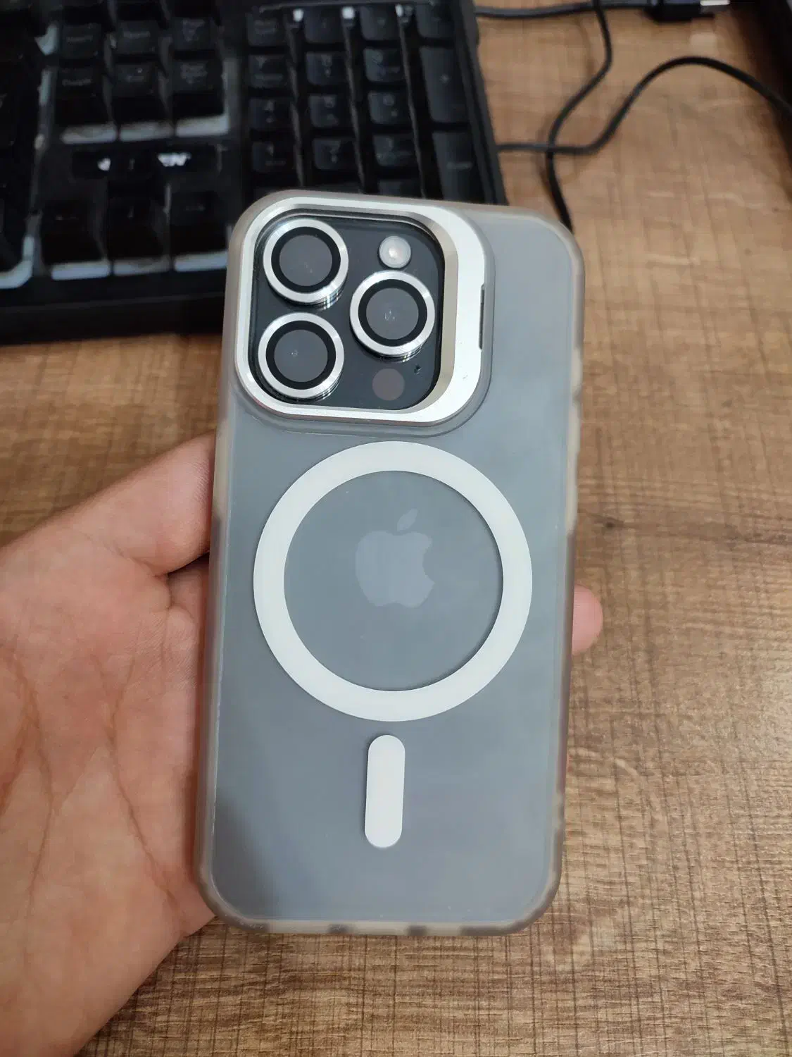 ایفون ۱۵ پرو|موبایل|تهران, شیخ هادی|دیوار