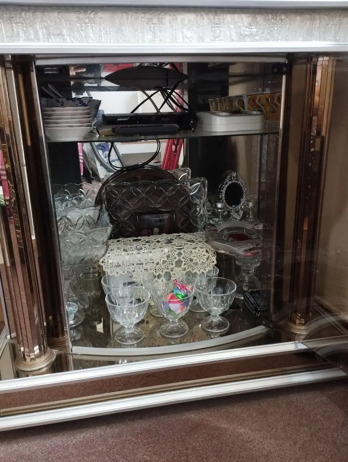 میز تلویزیون.مخصوص تلویزیون تا ۲۹اینچ|میز تلویزیون|رشت, پیرکلاچای|دیوار