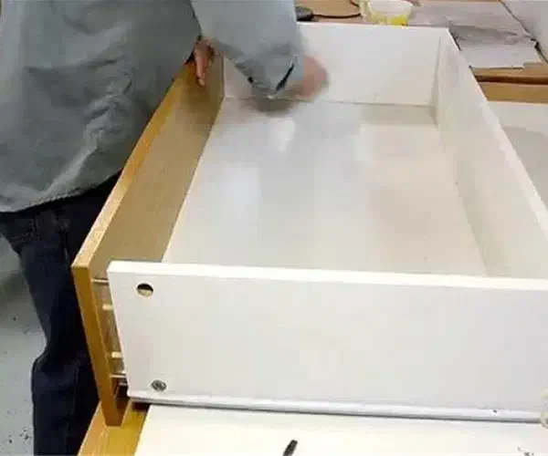 تعمیرات تخصصی لوازم چوبی و MDF|خدمات پیشه و مهارت|دزفول, |دیوار