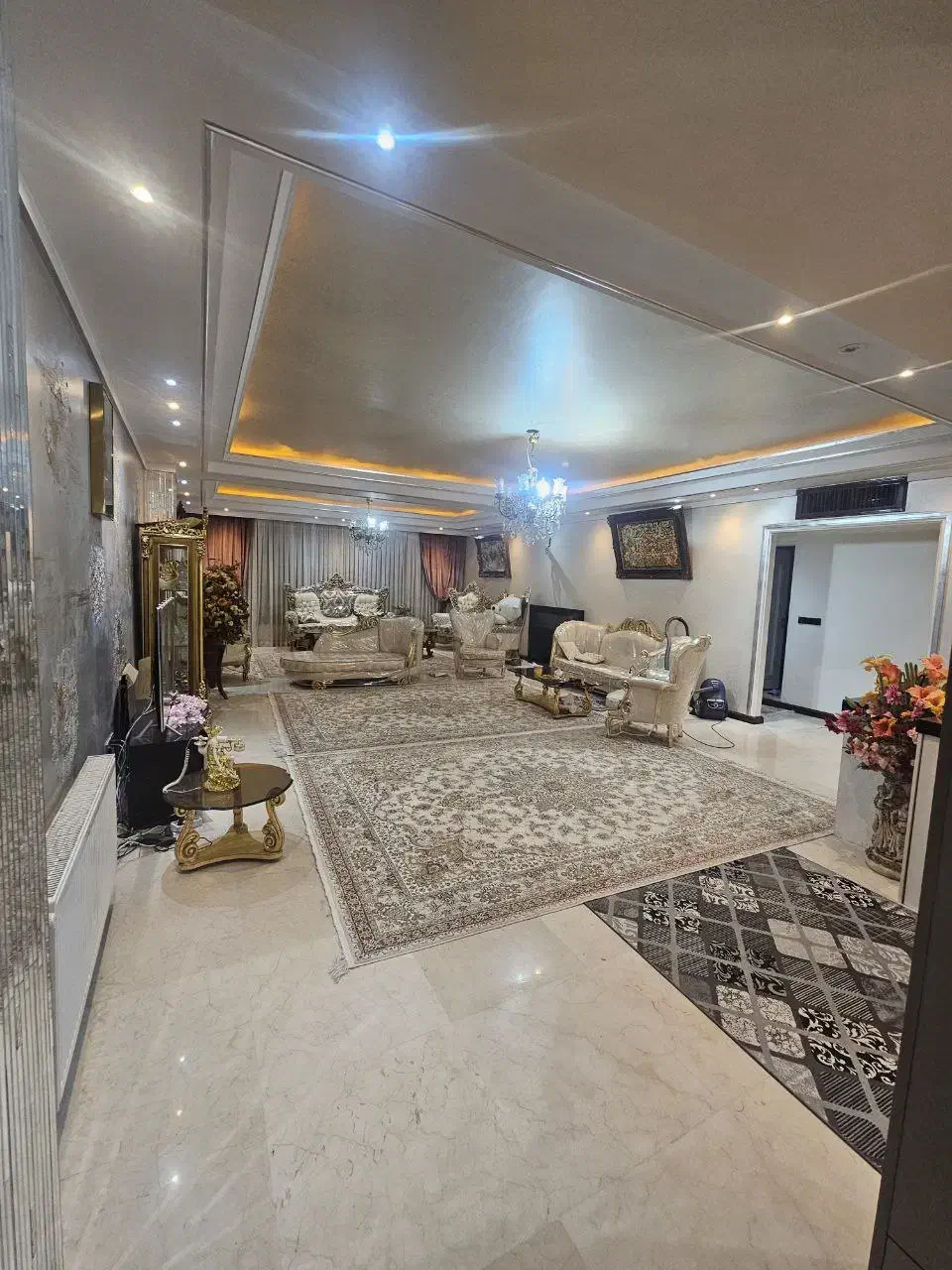 ۱۶۳متر  *۲ پارکینگ   *راتق  و انتظام *|فروش آپارتمان|تهران, منیریه|دیوار