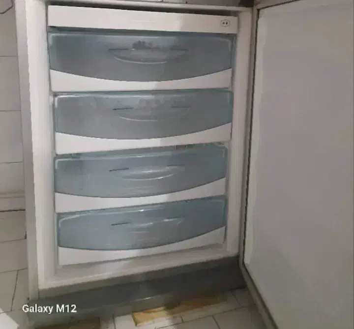 یخچال فریزرهیمالیا۲۹فوت نونوبدون برفک|یخچال و فریزر|ساری, |دیوار