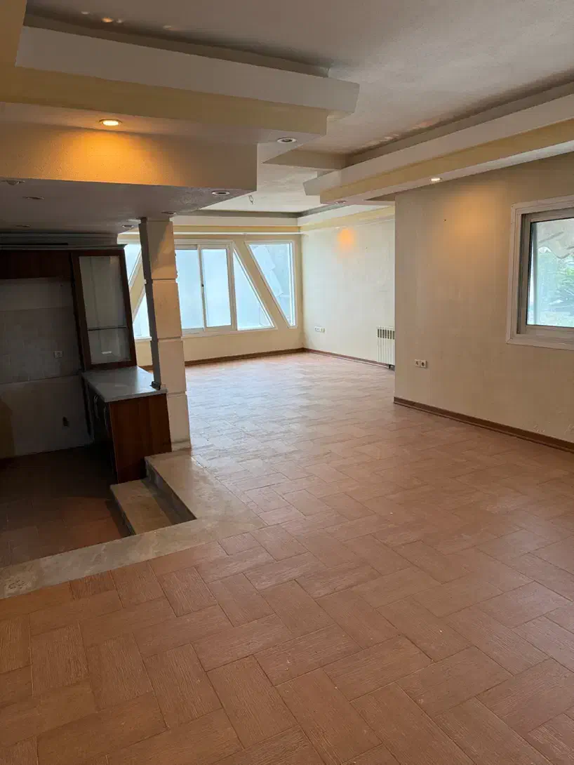 فروش آپارتمان ۱۲۰ متری شیک در محوطه کاخ|فروش آپارتمان|چالوس, |دیوار