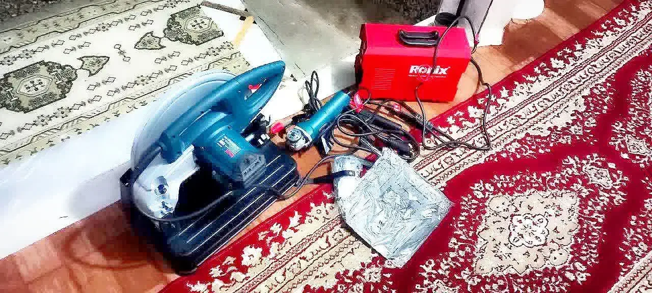 فروش ابزاریراق|ابزارآلات|گلوگاه بابل (گلیا), |دیوار