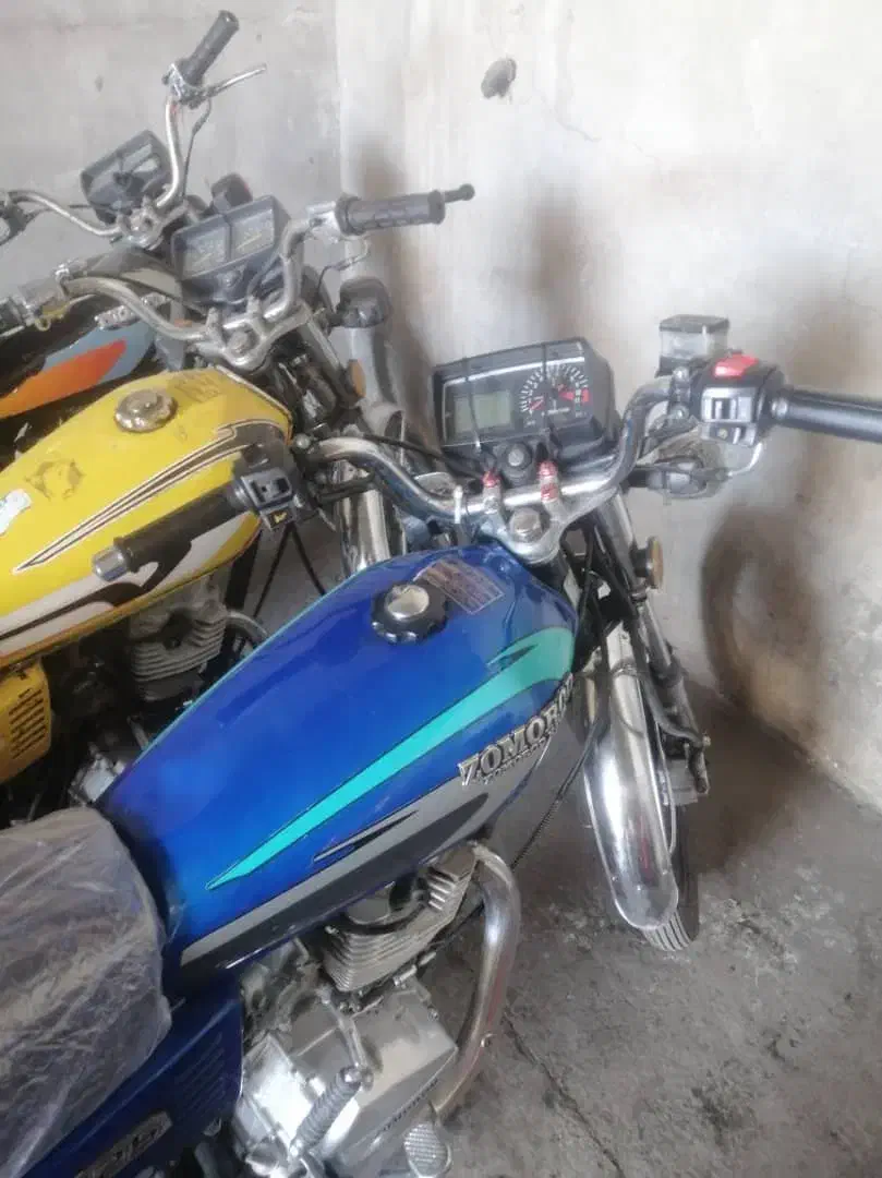 موتور هوندا ۱۲۵|موتورسیکلت|بروجرد, |دیوار