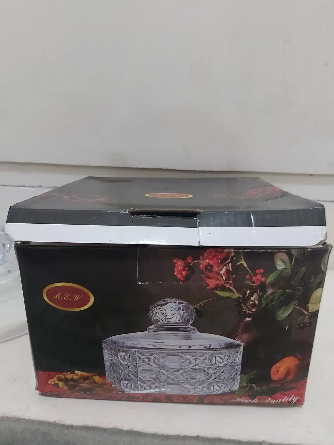 شکلات خوری کاملا نو|حراج|سمنان, |دیوار