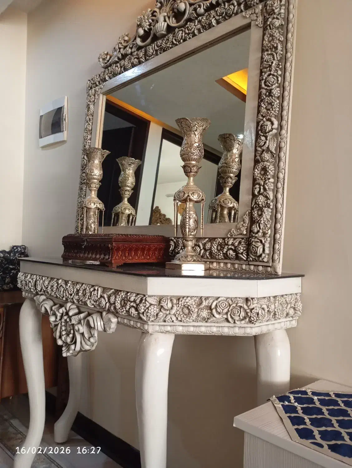 میز کنسول|بوفه، ویترین، کنسول|برخوار, |دیوار