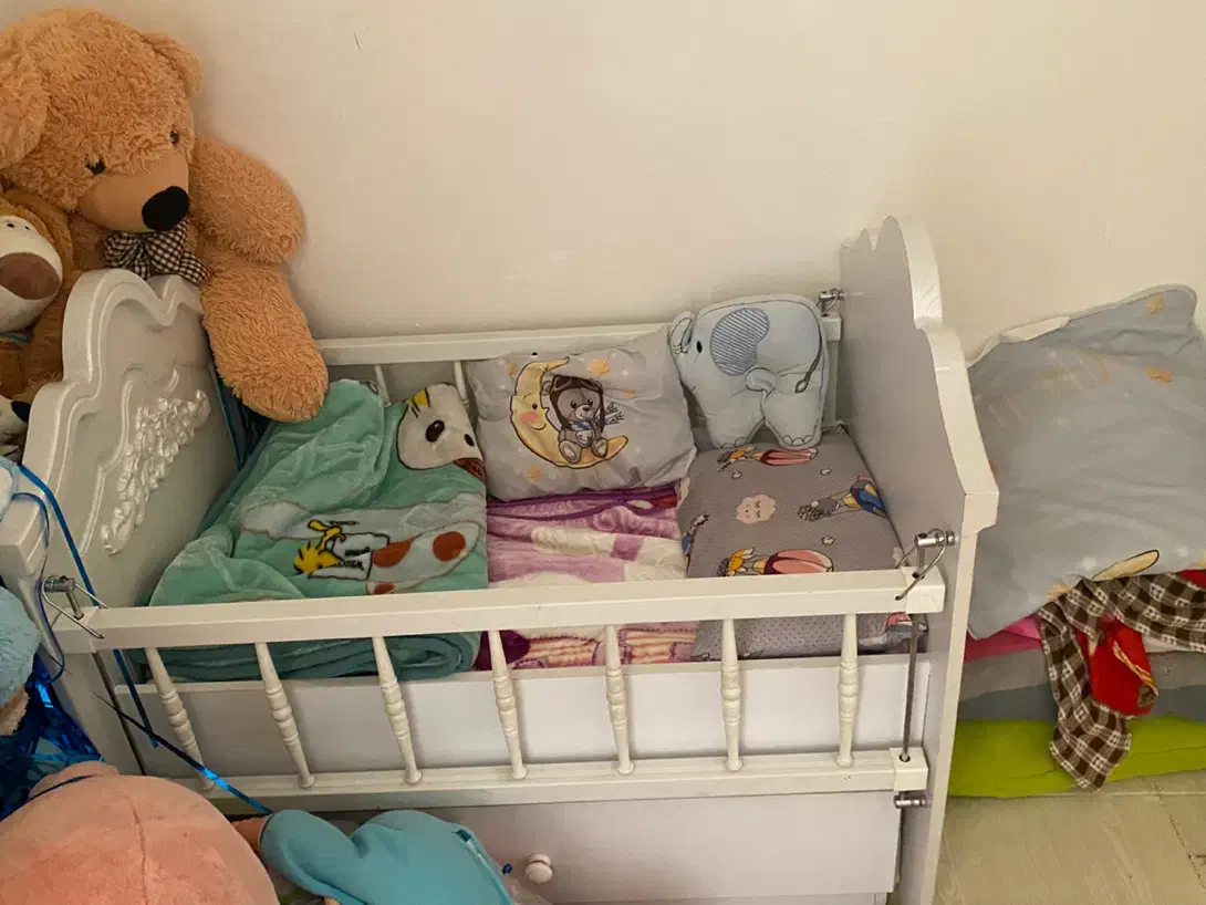 تخت و کمد کودک|اسباب و اثاث بچه|بندرلنگه, |دیوار