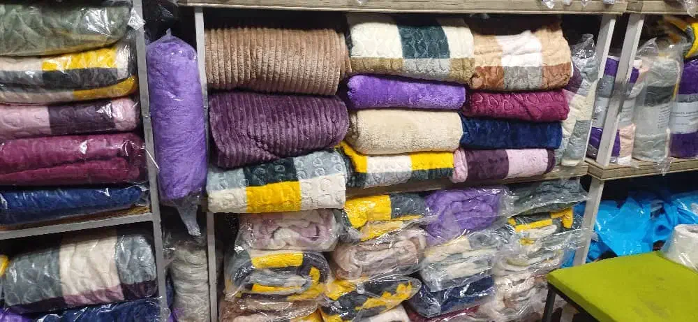 پتوهای ماندانا 4فصل با کیفیت عالی گرم ولطیف|رختخواب، بالش، پتو|کنگاور, |دیوار